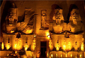 Le Caire + Croisière sur le LAC Assouan / Abu Simbel
