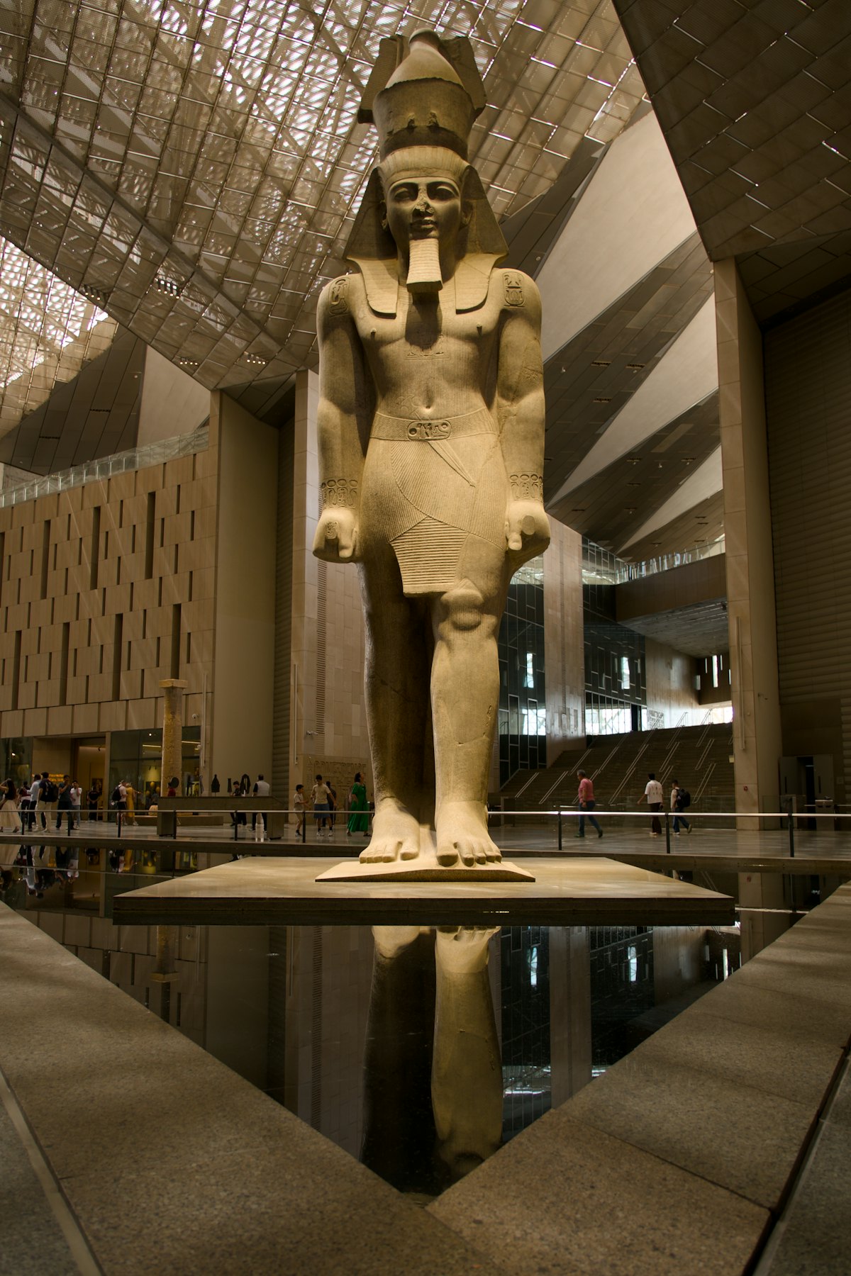 Exhibition hall inside the Egyptian Museum